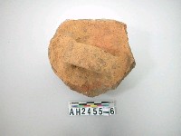 藏品(紅色細砂陶蓋殘件)的圖片